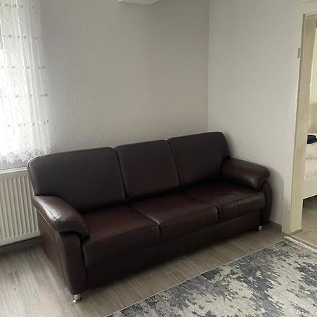 Ferienwohnung Monteurwohnungen Kassel Zentral Lll Esterno foto