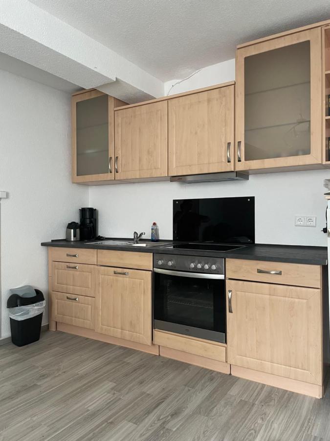 Ferienwohnung Monteurwohnungen Kassel Zentral Lll Esterno foto